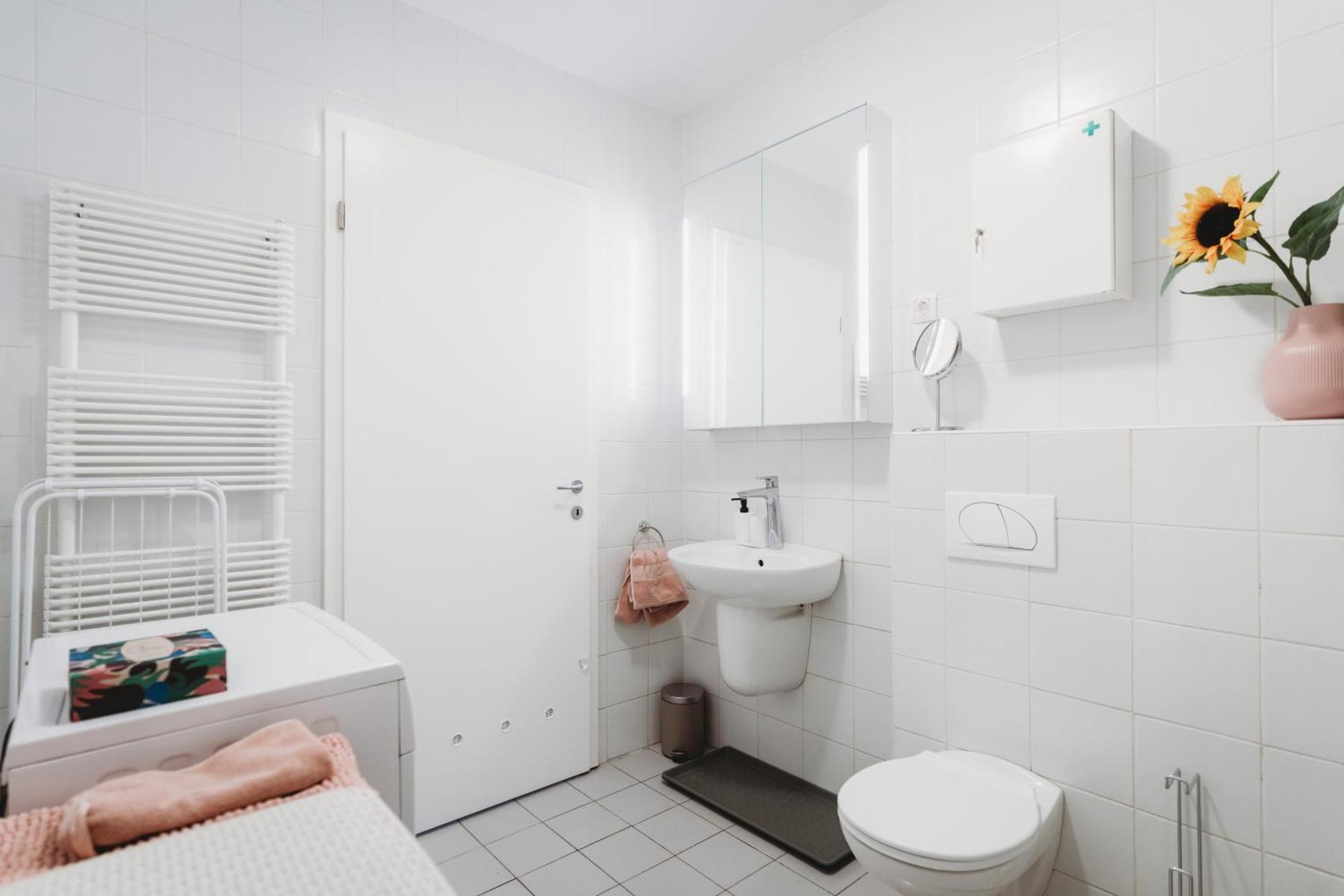 Peaceful Little Retreat, Spacious Free Garage Park Lubiana Esterno foto